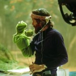 16-Photos-From-Behind-The-Scenes-Of-Famous-Films-4-8×6.jpg